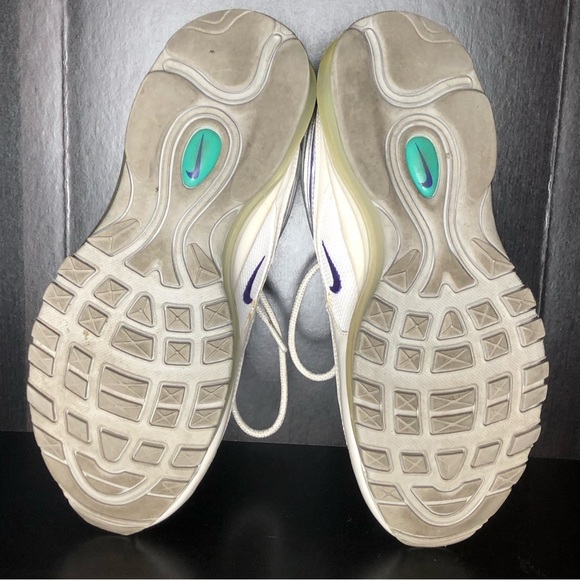 Nike Running Shoes - Picture 7 of 10